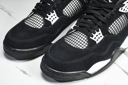 Hyperoad RETRO 'WHITE AIR 4 JORDAN THUNDER' 0827